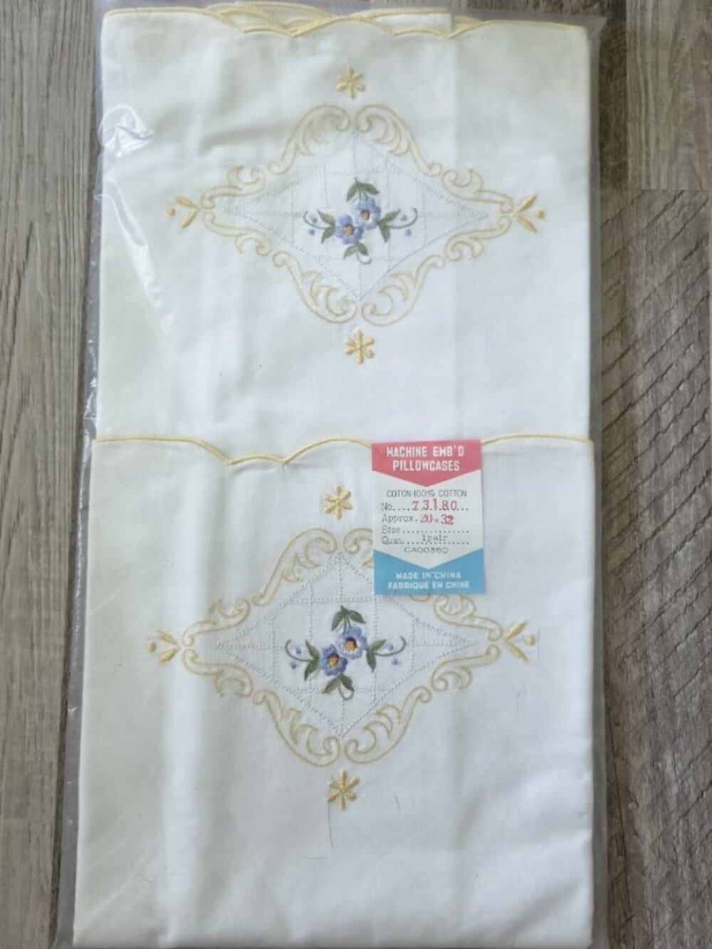 Vintage Pillowcases Cotton 20x32 Pair Cottagecore Embroidered Scalloped Floral